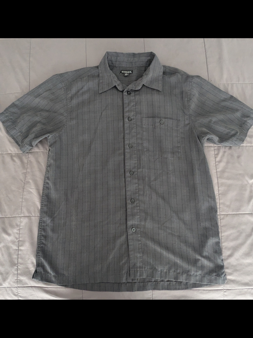 George Men's Gray Short-Sleeve Pinstripe Button-Down Shirt